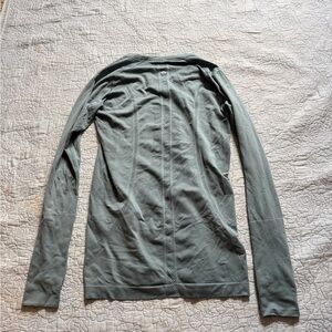 Lululemon Tidewater real 6